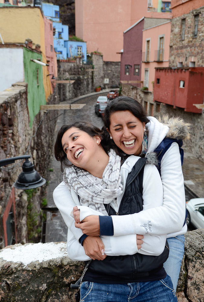 Ecuadorian sisters by Winnipeg travel photographer
